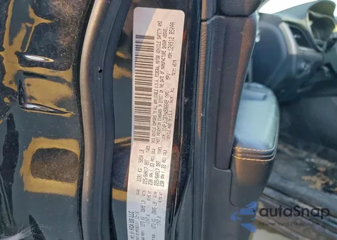 2017 Jeep Cherokee Latitude z USA, uszkodzony, nr VIN 1C4PJLCB7HW586649